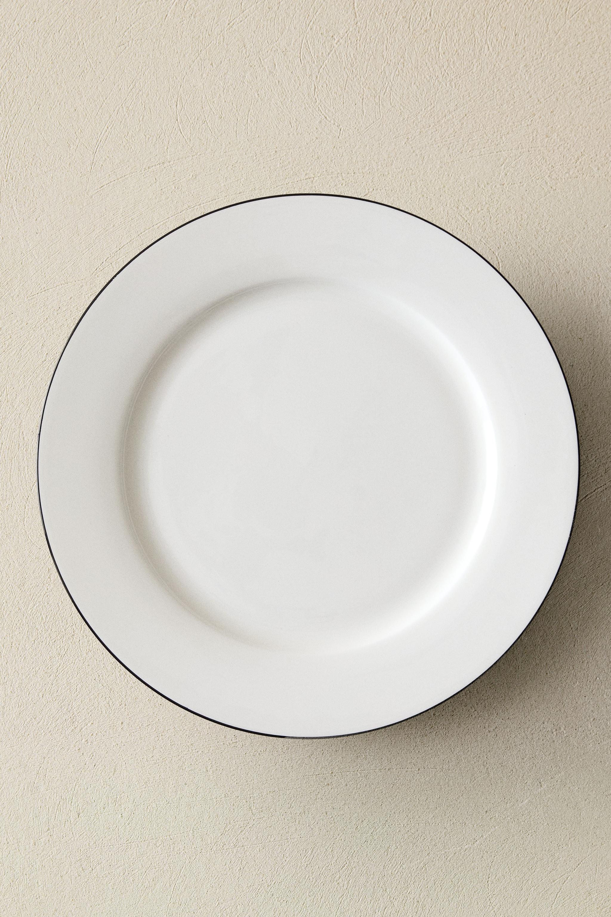 BONE CHINA DINNER PLATE WITH BLACK RIM